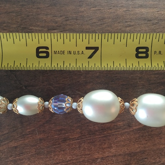 Iridescent Swarovski Faux Pearl Necklace Gold Rose - Picture 7 of 7